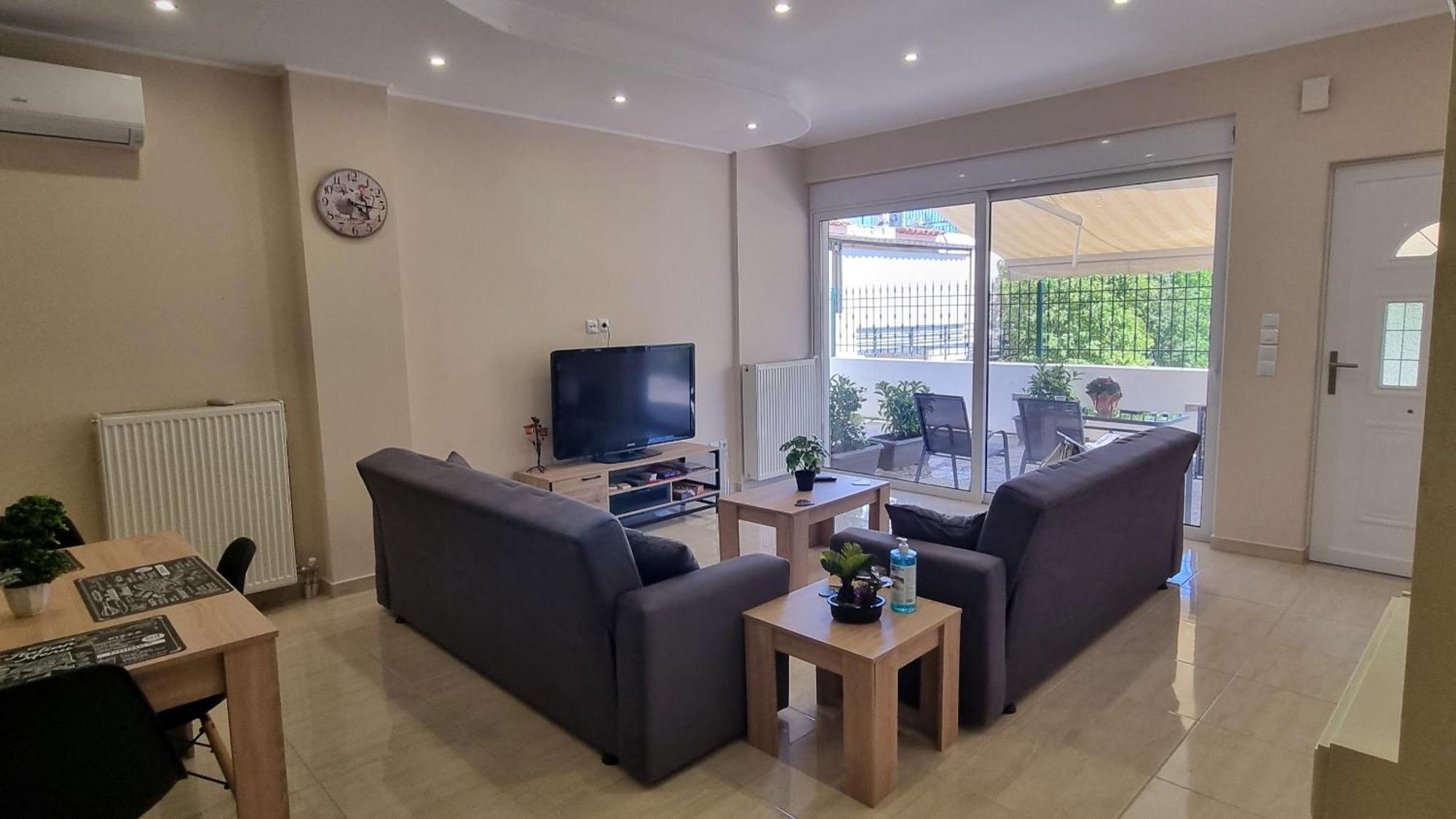 Filoxenia Apartment Artemida  Dış mekan fotoğraf