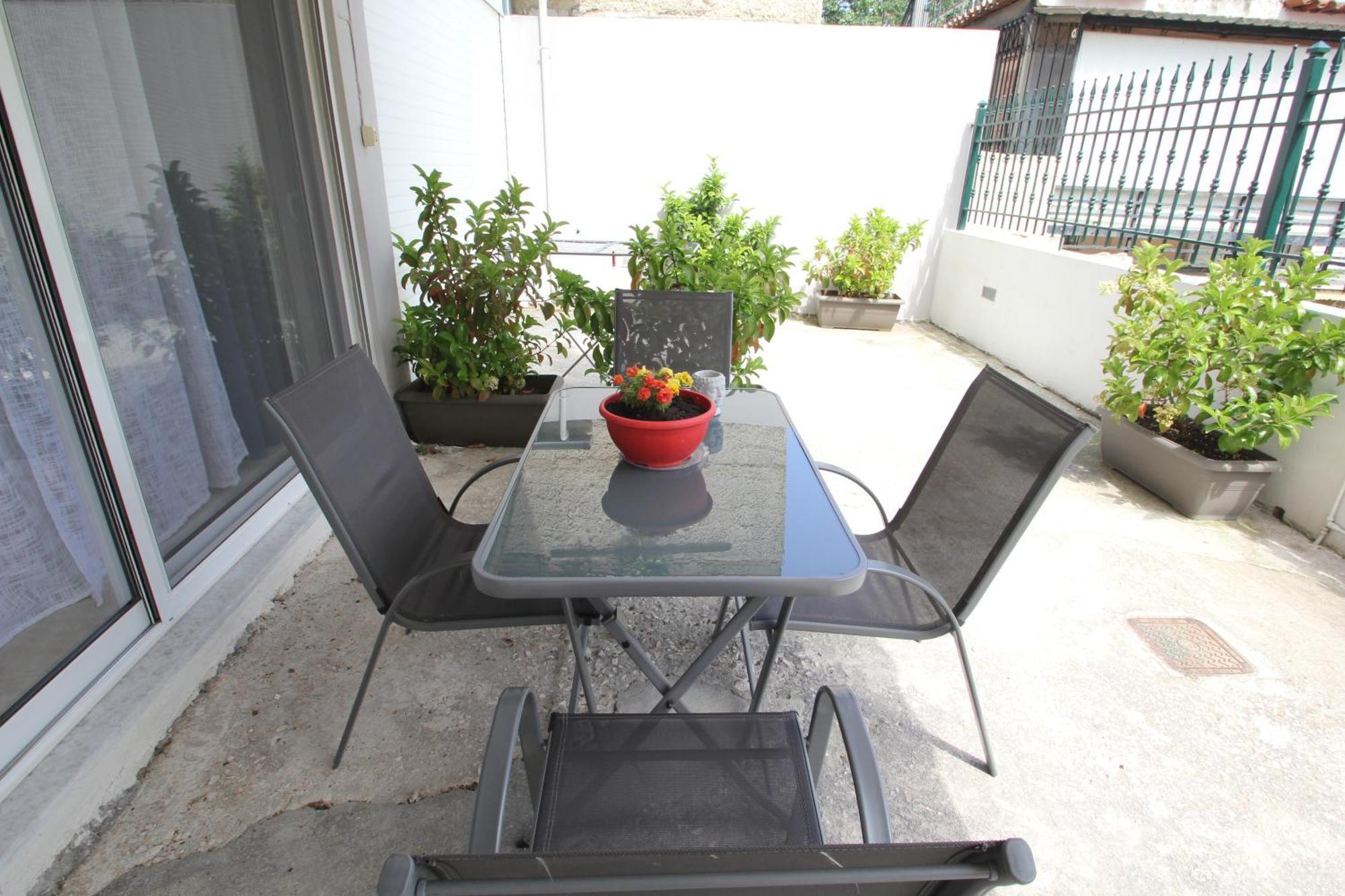 Filoxenia Apartment Artemida  Dış mekan fotoğraf